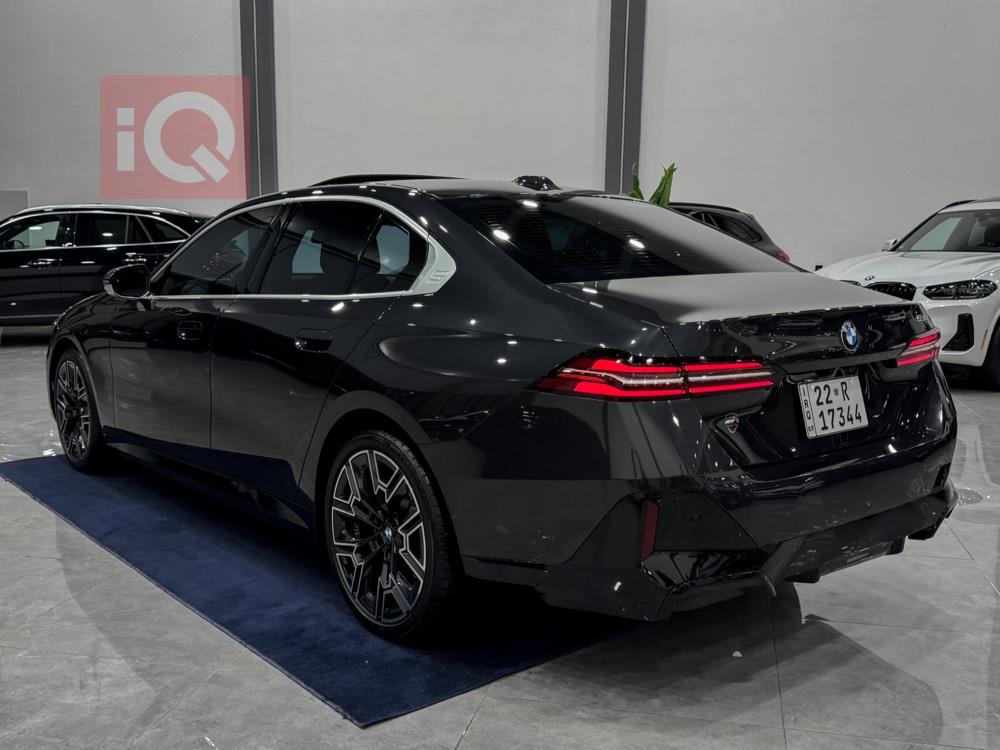 بي ام دبليو الفئة 5